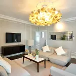Stylish 4 Bedroom In Cph * 哥本哈根