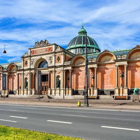 Stylish 4 Bedroom In Cph Copenhaga