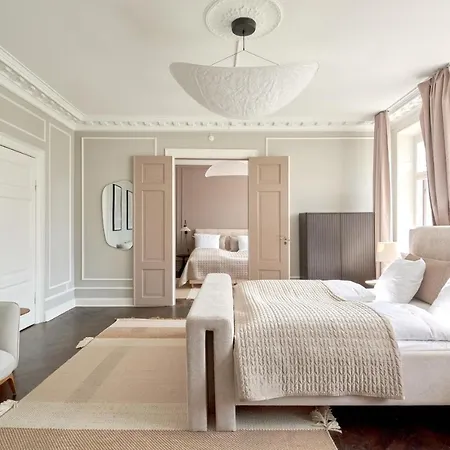 Lägenhet Stylish 4 Bedroom In Cph *