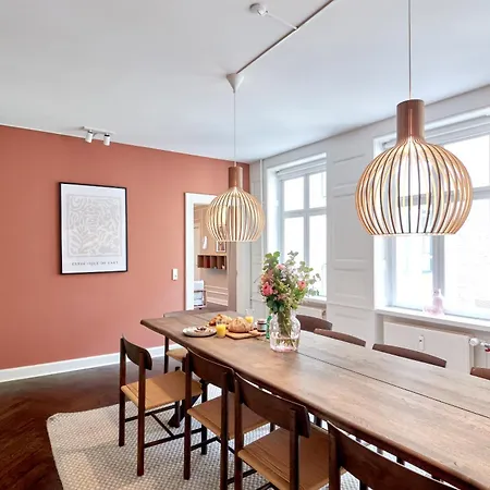 Stylish 4 Bedroom In Cph * Copenhaga