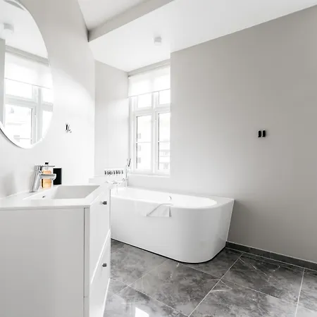 Stylish 4 Bedroom In Cph Apartamento Copenhaga