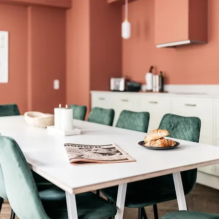 Lägenhet Stylish 4 Bedroom In Cph