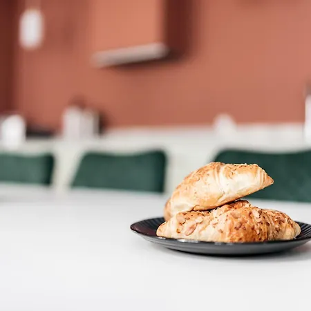 Stylish 4 Bedroom In Cph Apartamento Copenhaga