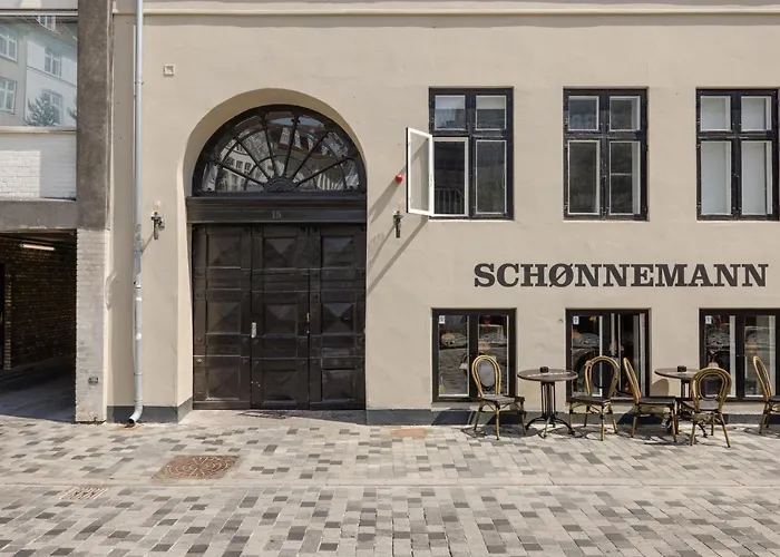 Stylish 4 Bedroom In Cph Апартаменты Копенгаген
