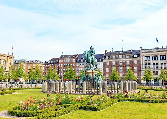 Апартаменты Stylish 4 Bedroom In Cph Копенгаген