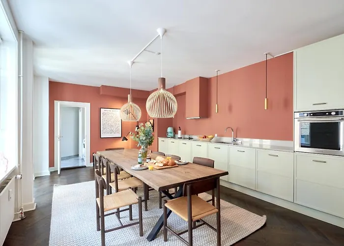 Stylish 4 Bedroom In Cph Апартаменты Копенгаген