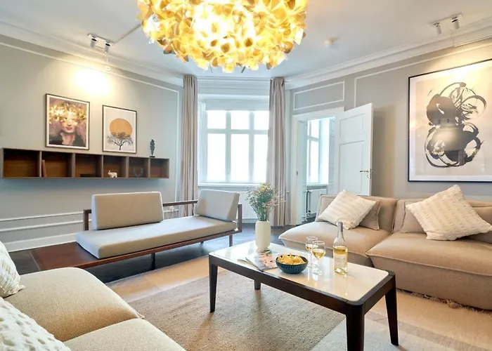 Stylish 4 Bedroom In Cph Апартаменты