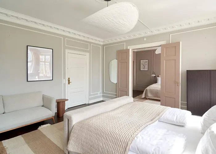 Апартаменты Stylish 4 Bedroom In Cph Копенгаген