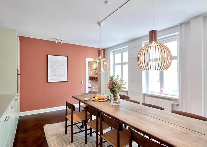 Stylish 4 Bedroom In Cph * Копенгаген