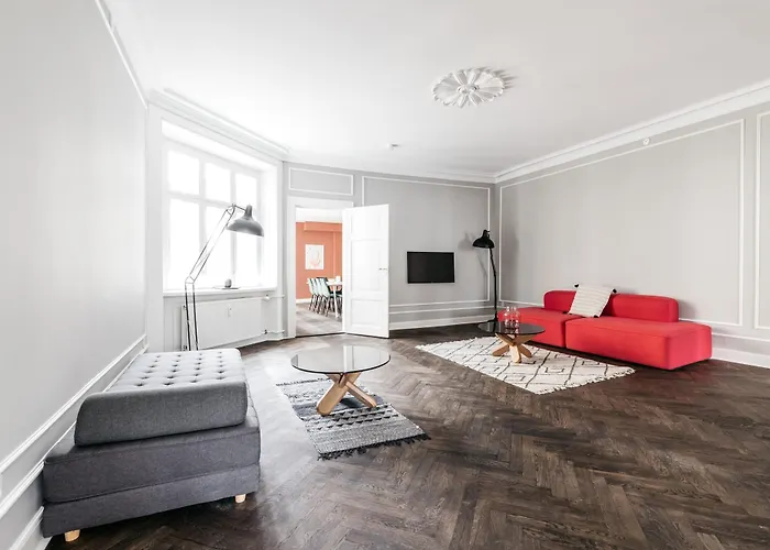 Апартаменты Stylish 4 Bedroom In Cph *