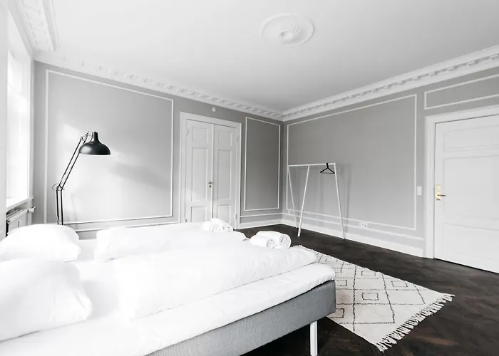 Stylish 4 Bedroom In Cph Апартаменты Копенгаген