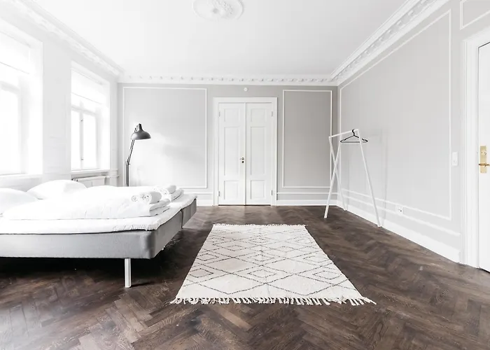 Апартаменты Stylish 4 Bedroom In Cph Копенгаген