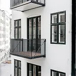 Stylish 4 Bedroom In Cph *