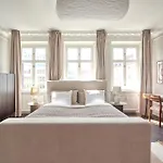 Stylish 4 Bedroom In Cph * Копенгаген