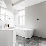 Stylish 4 Bedroom In Cph Апартаменты Копенгаген